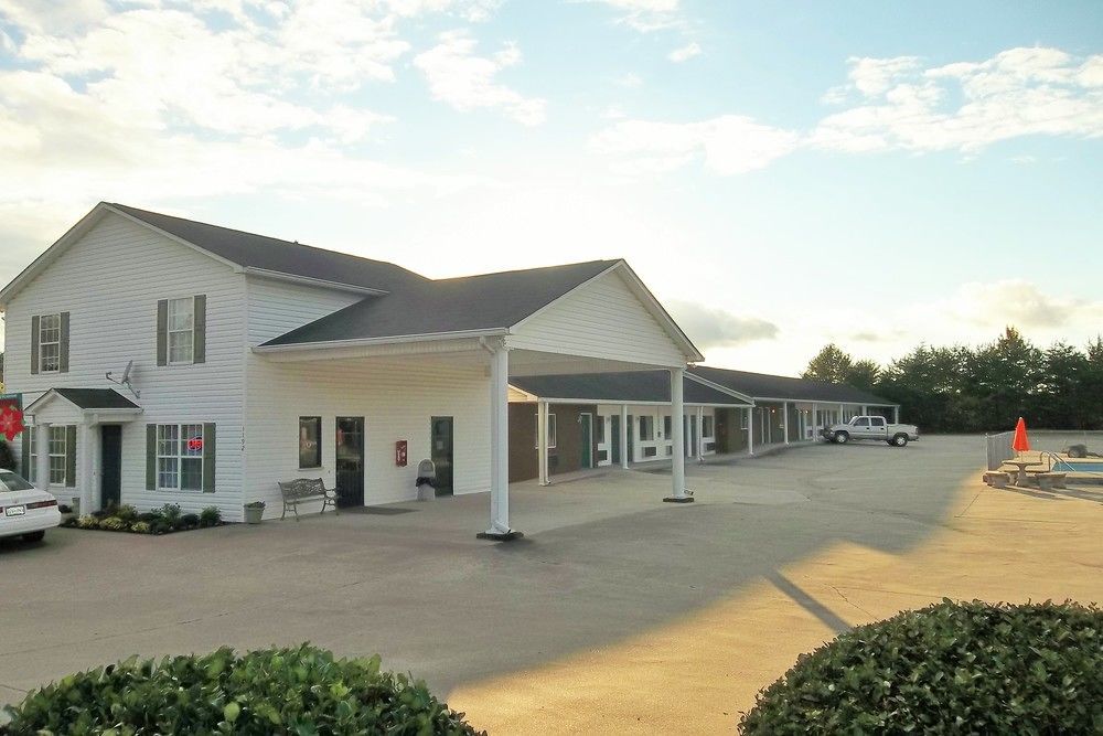 Douglas Inn & Suites, Blue Ridge, Ga Eksteriør billede