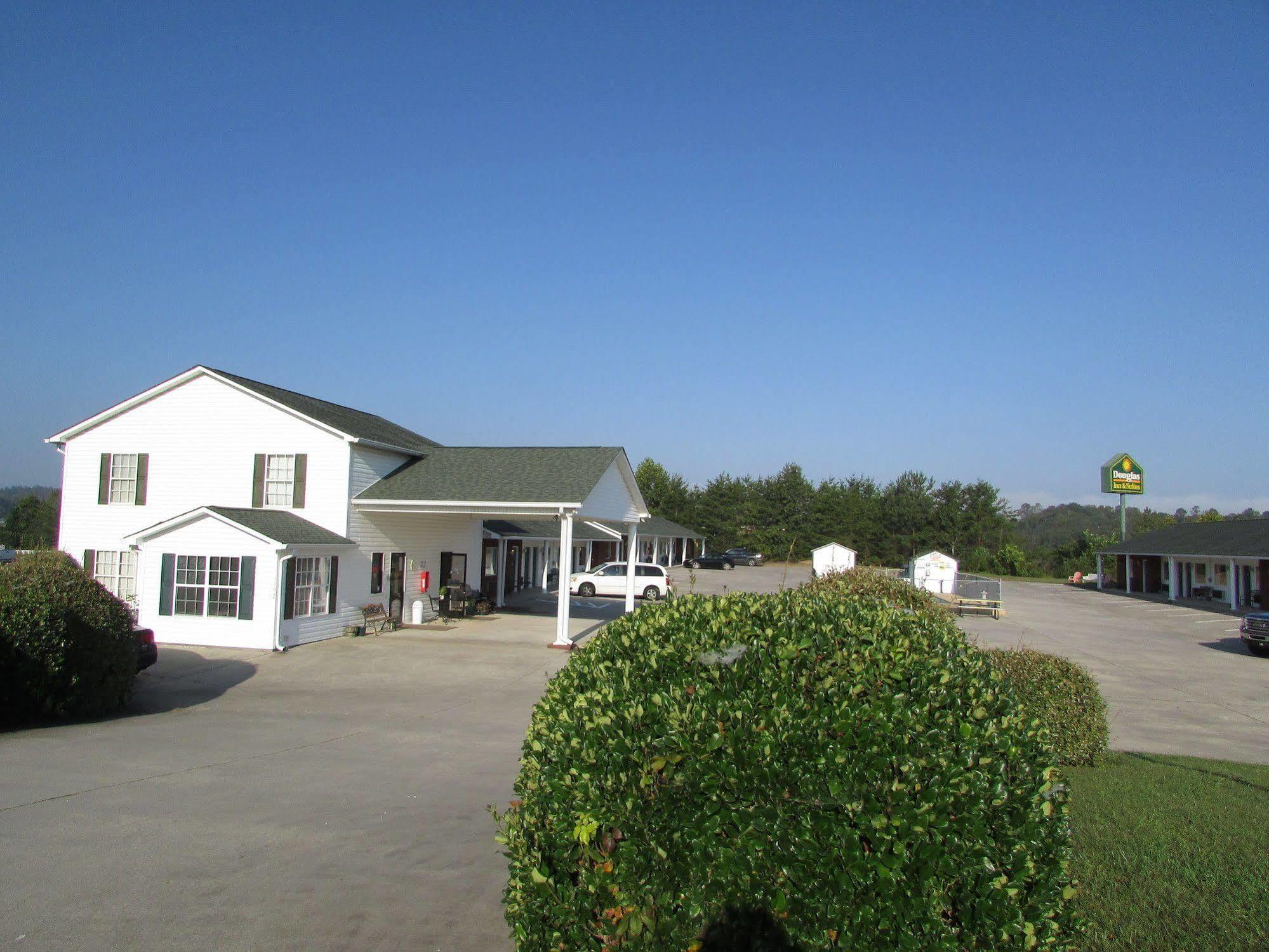 Douglas Inn & Suites, Blue Ridge, Ga Eksteriør billede